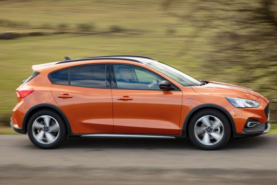  Ford Focus Active 2019 года  (UK) (фото 6 из 14)